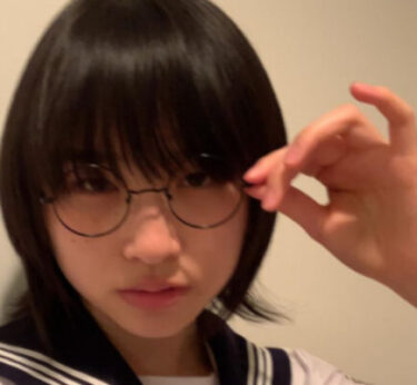 【新しい学校のリーダーズ】SUZUKAのメガネなしが激かわいい！